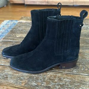 Sam Edelman Women’s Chelsea Bootie (NWOT)